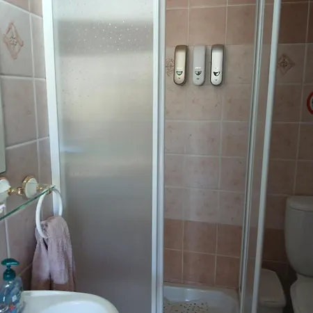 Apartment George's House *