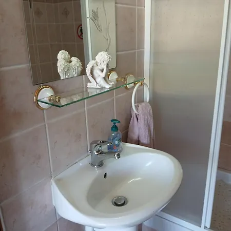 George's House Apartment *