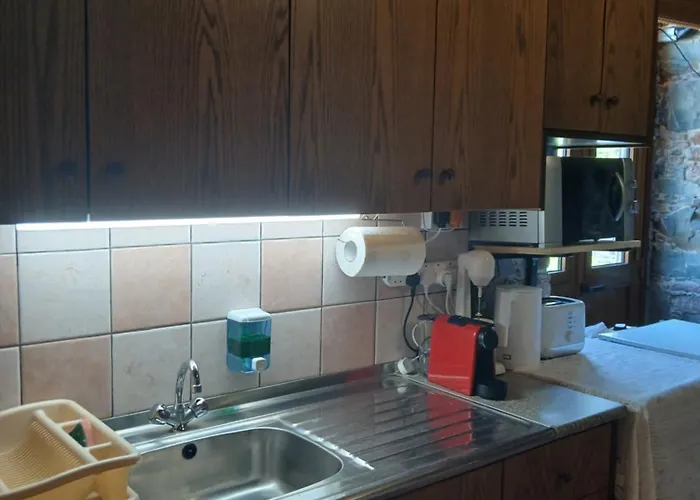 George's House * Ασκάς